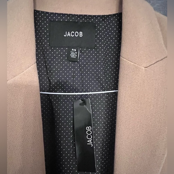 Size small tan colored long jacket - Picture 2 of 6